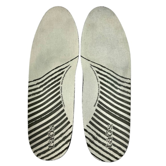 Taos Women's Star Charcoal Wash Canvas Lace Up Sneakers size 7/38 - Picture 9 of 12